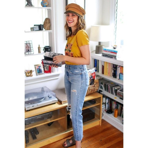 SOLD [Levi’s] Wedgie Straight Authentically Yours - Picture 2 of 8